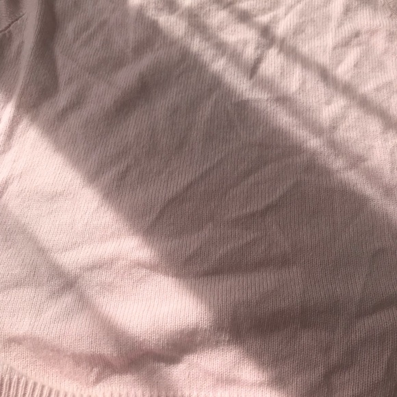 Brandy Melville pink sweater one size in good condition - Picture 4 of 7